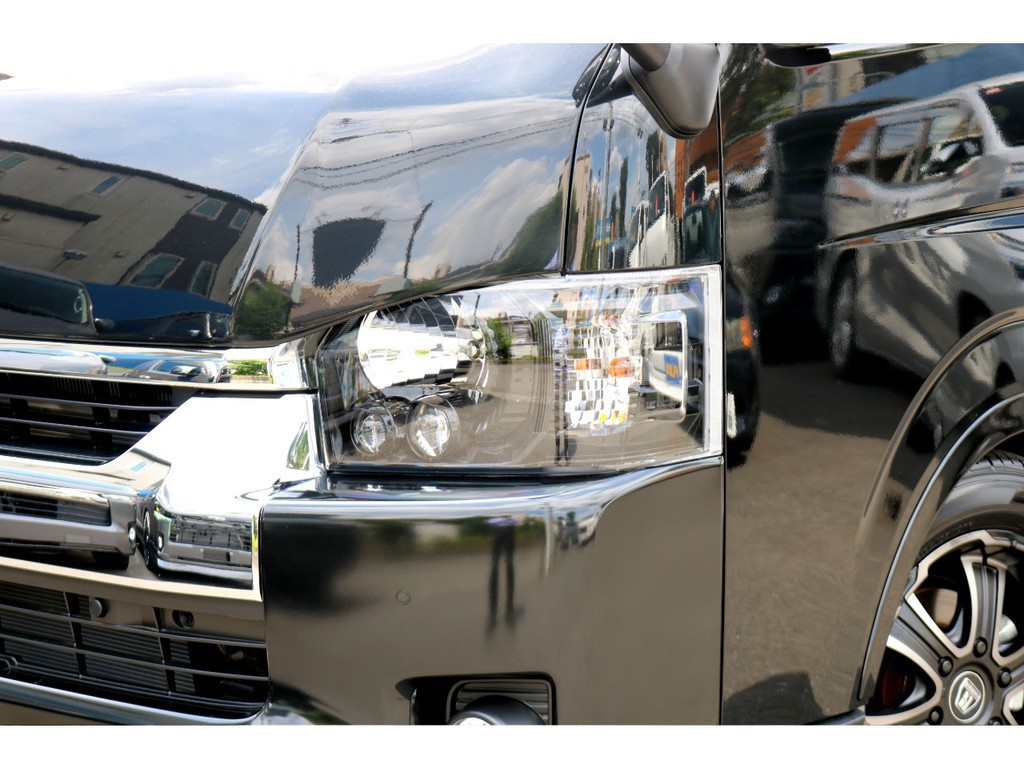 ＬＥＤヘッドライトインナーブラック施工