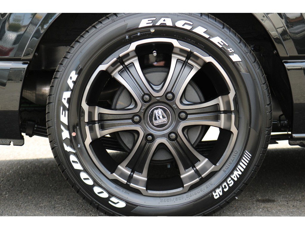ＦＬＥＸバルベロ１７インチアルミ！ＧＯＯＤＹＥＡＲタイヤ！