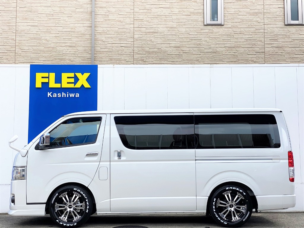 メーカーオプション 両側パワースライドドア完備！！