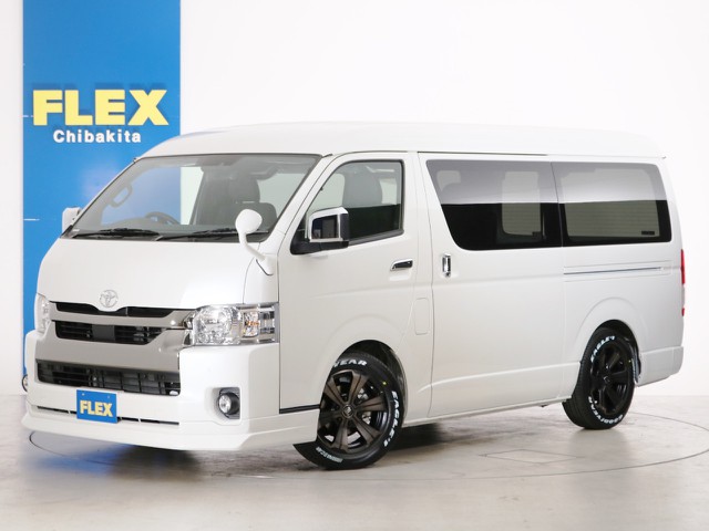 新車未登録　ハイエースバン　Ｓ－ＧＬ　ワイド　特別仕様車【ダークプライムⅡ】　ディーゼルターボ２ＷＤ　ベッドカスタムＰＫＧ！