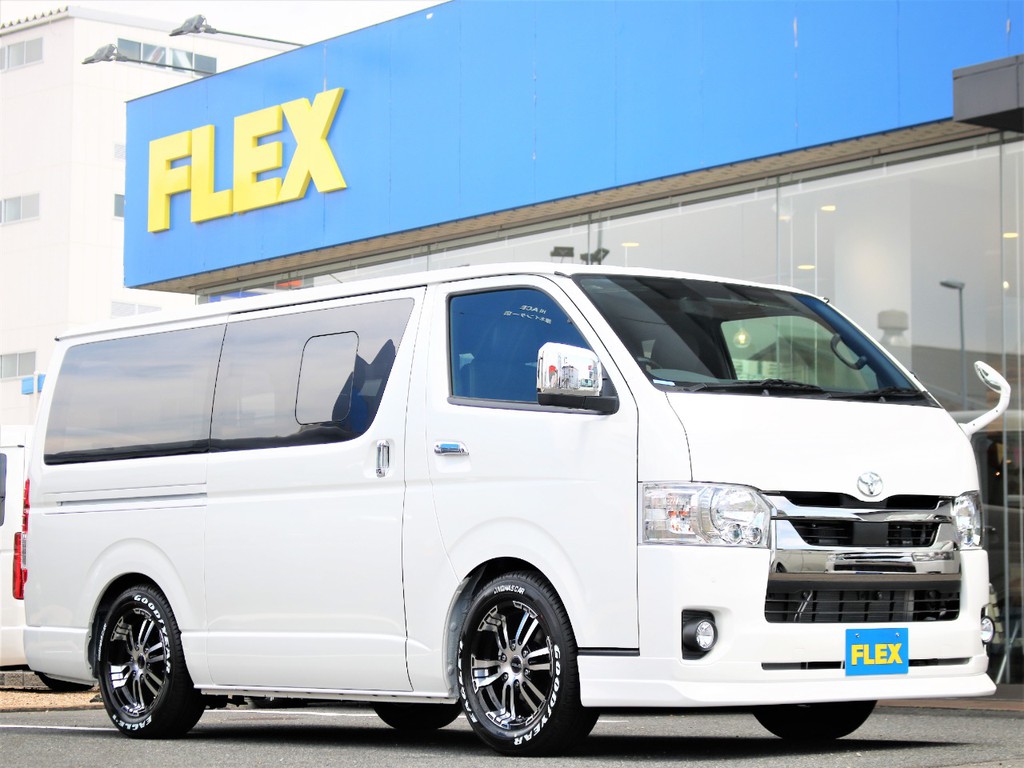 FLEXオリジナルパーツでカスタムしつつ床張り済みとなっておりますので、趣味にも！お仕事にも！お使い頂ける車両でございます！