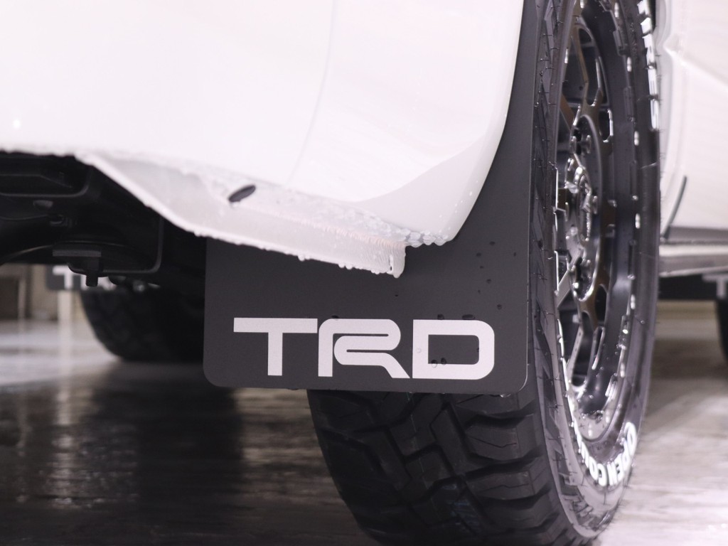 TRDマッドフラップ！