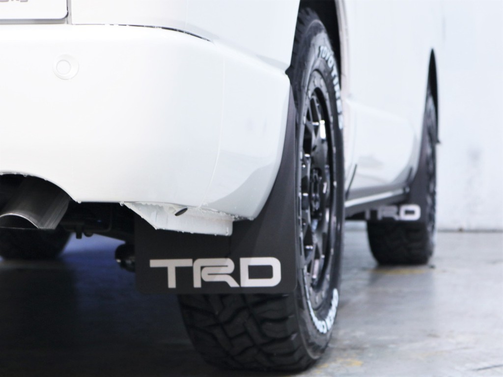TRDマッドフラップ！