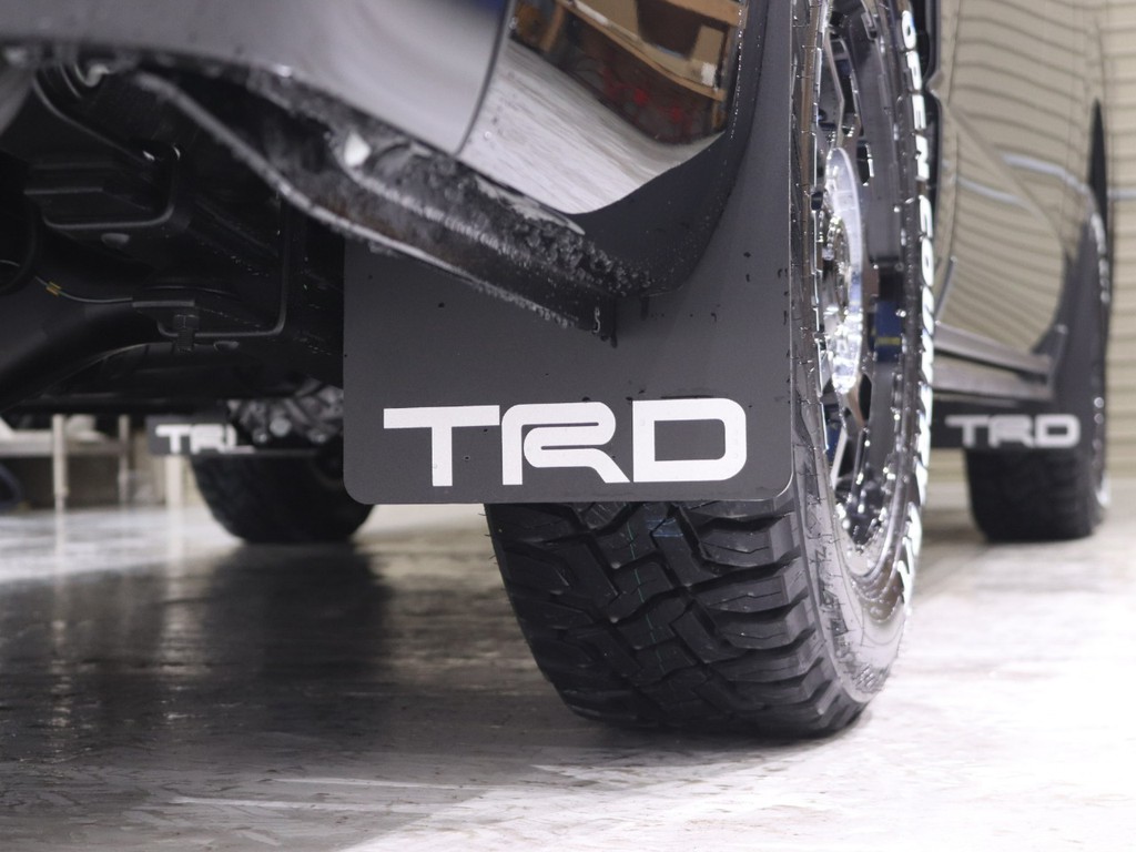 TRDマッドフラップ！