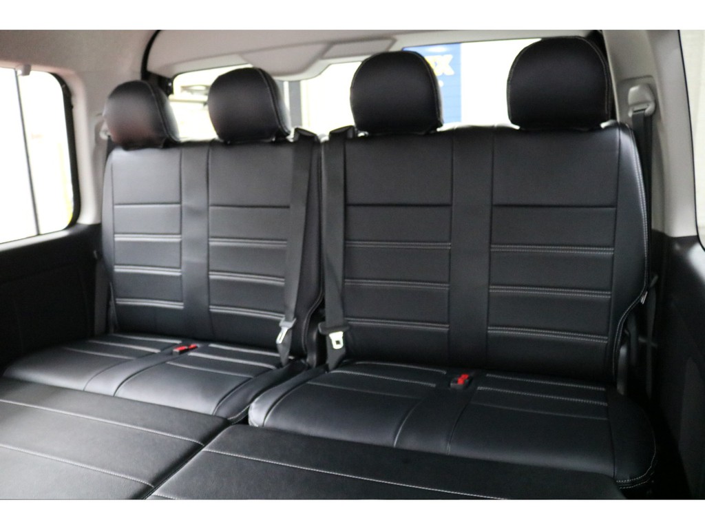 新車ハイエースワゴンＧＬフレックスオリジナルＶｅｒ１シートアレンジツインナビパッケージ完成致しました！！店頭在庫車、即納車もご対応可能になります！！
