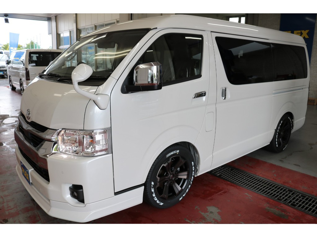 新車ハイエースワゴンＧＬフレックスオリジナルＶｅｒ１シートアレンジツインナビパッケージ完成致しました！！店頭在庫車、即納車もご対応可能になります！！