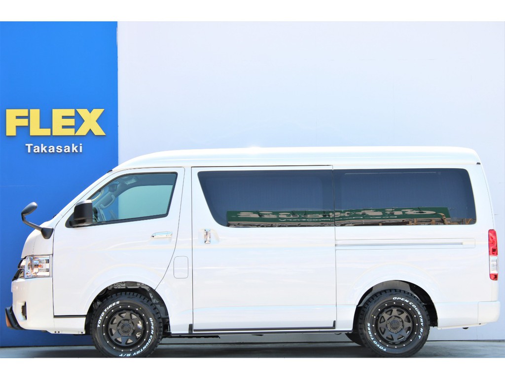 便利なパワースライドドア完備！！