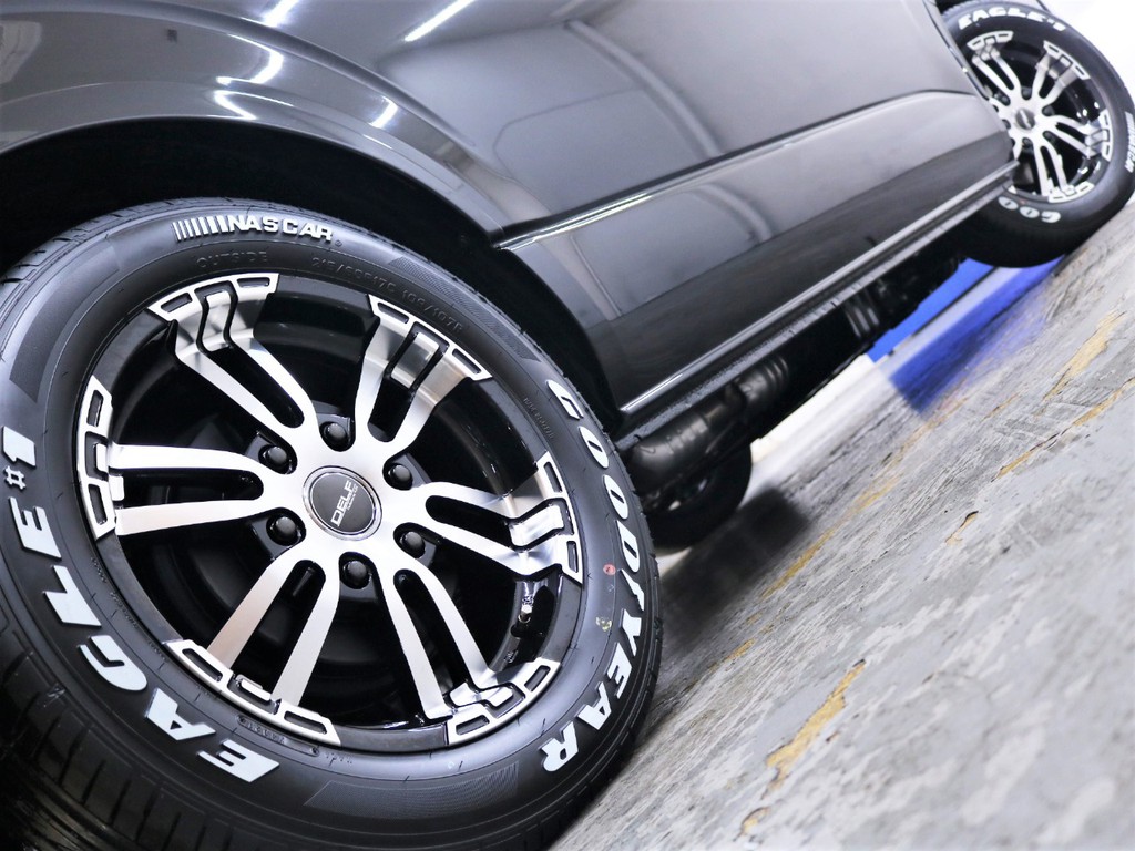 17inch FLEXオリジナル【Delf02】アルミホイール×Goodyearナスカータイヤ！