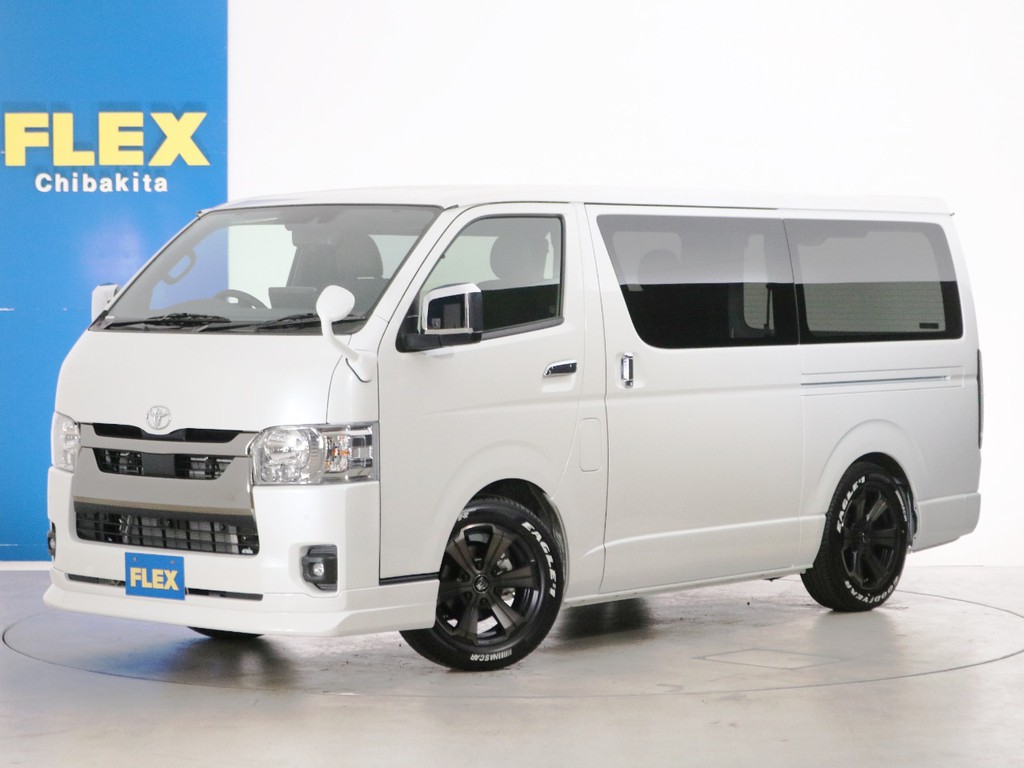 新車未登録　一部改良後　ハイエースバン　Ｓ－ＧＬ　ＤＰⅡ　ガソリン２ＷＤ　ベッドカスタムＰＫＧ！