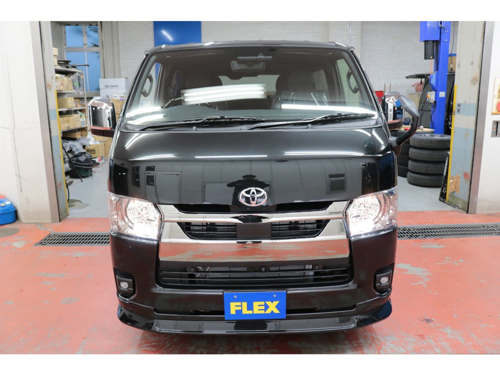 新車ハイエースＶダークプライムⅡ２０００ガソリン２ＷＤナビパッケージ完成致しました！！ＦＬＥＸオリジナルパーツ多数装備！！即納車もご対応可能になります！！