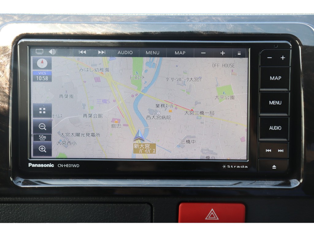 フルセグナビ/Bluetooth/ＤＶＤ/音楽録音も可能♪　走行中視聴も可能です。