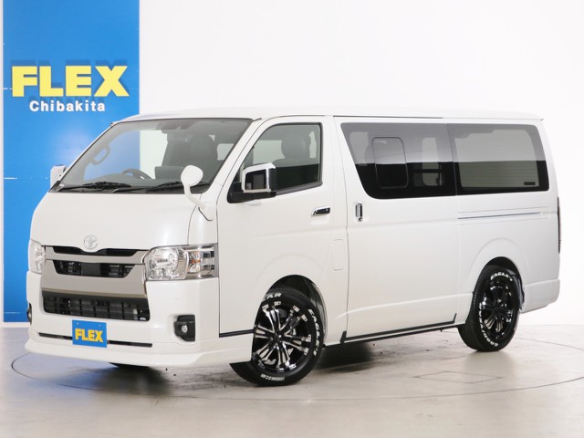 新車未登録　一部改良後　ハイエースバン　Ｓ－ＧＬ　ＤＴ４ＷＤ　ライトカスタムＰＫＧ！