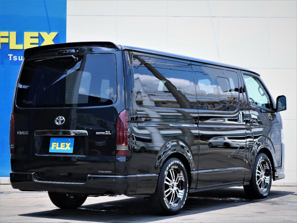 茨城県最大級のハイエース専門店！新車から中古車までラインナップ！