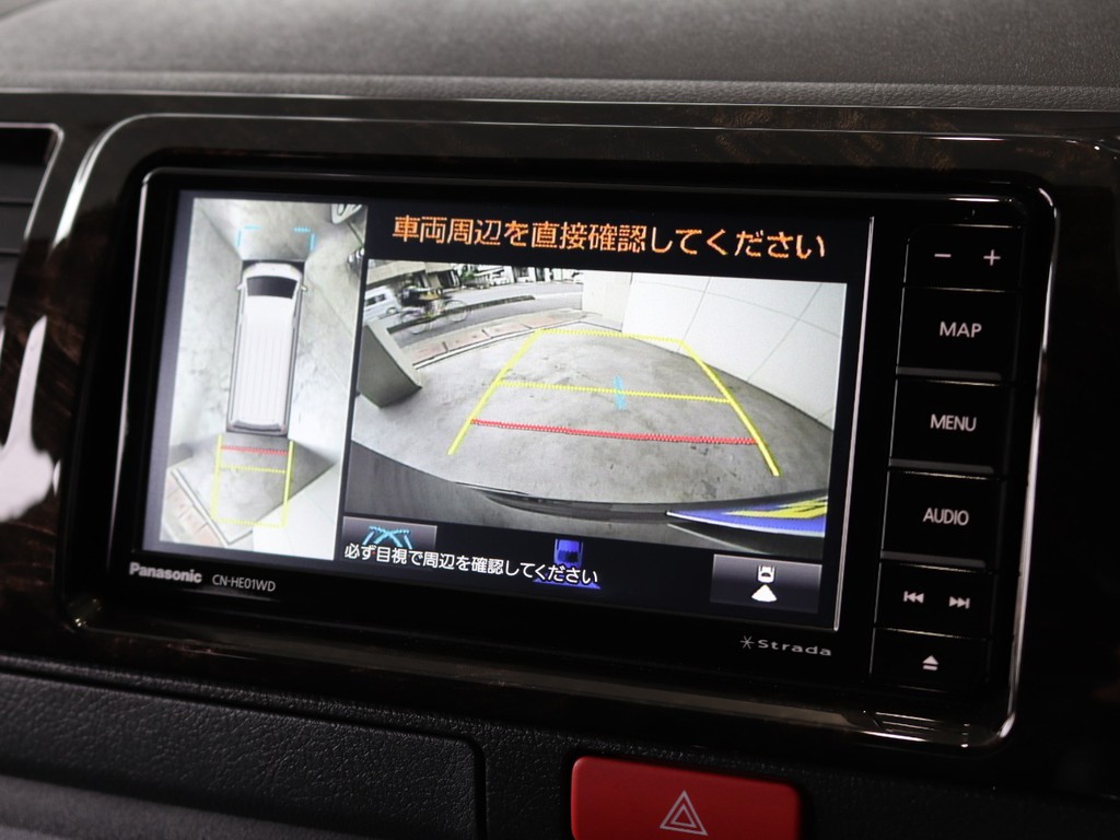 ストラーダ　７インチナビ　※音楽録音.DVD再生.Bluetooth.フルセグ