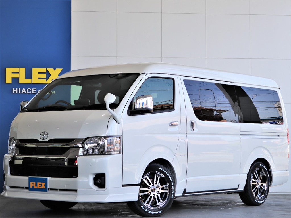新型ハイエースバン　特別仕様車　ダークプライムⅡ　ワイドボディ　ガソリン　4WD