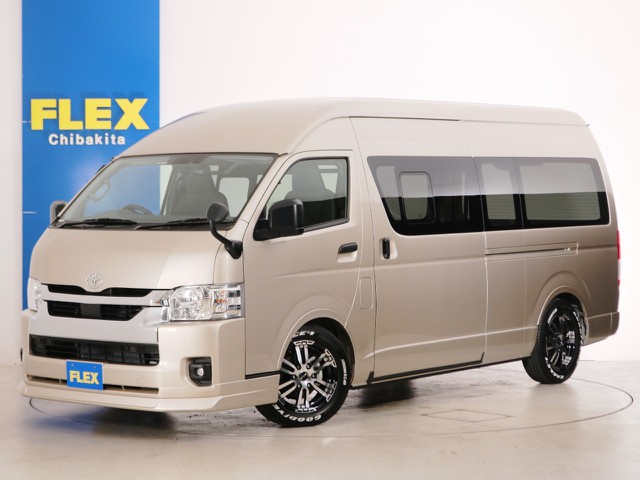 新車未登録　ハイエースバン　ＤＸ　ＧＬパッケージ　ワイド　スーパーロングハイルーフ　ＤＴ４ＷＤ　床張りカスタムＰＫＧ！