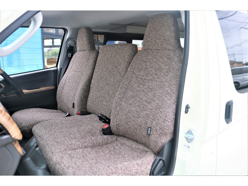 前席３人乗車！！