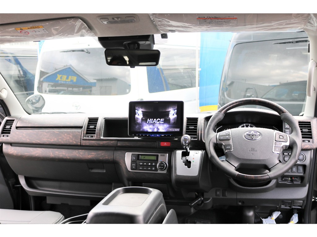 ＦＬＥＸオリジナル艶消しインテリアパネルキット取付けしてあります☆