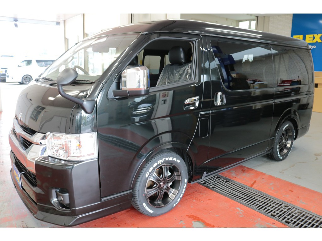 新車ハイエースワゴンＧＬ４ＷＤフレックスオリジナルＶｅｒ５シートアレンジ施工済みツインナビパッケージ入庫致しました！！オリジナルパーツ多数装備！！即納車もご対応可能になります！！