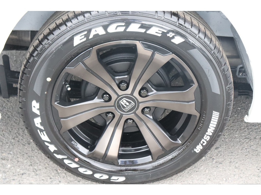 アーバンワイルド17インチAW/グッドイヤーナスカータイヤを装着！