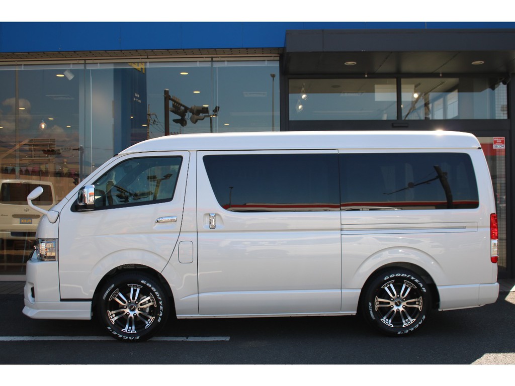 両側パワースライドドアのお車となっております！