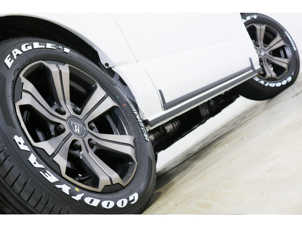 トヨタ ハイエースバン 2 7 スーパーgl ダークプライムii ワイド ミドルルーフ ロングボディ 4wd 価格 449 8万円 宮城県 物件番号 中古車の情報 価格 Mota