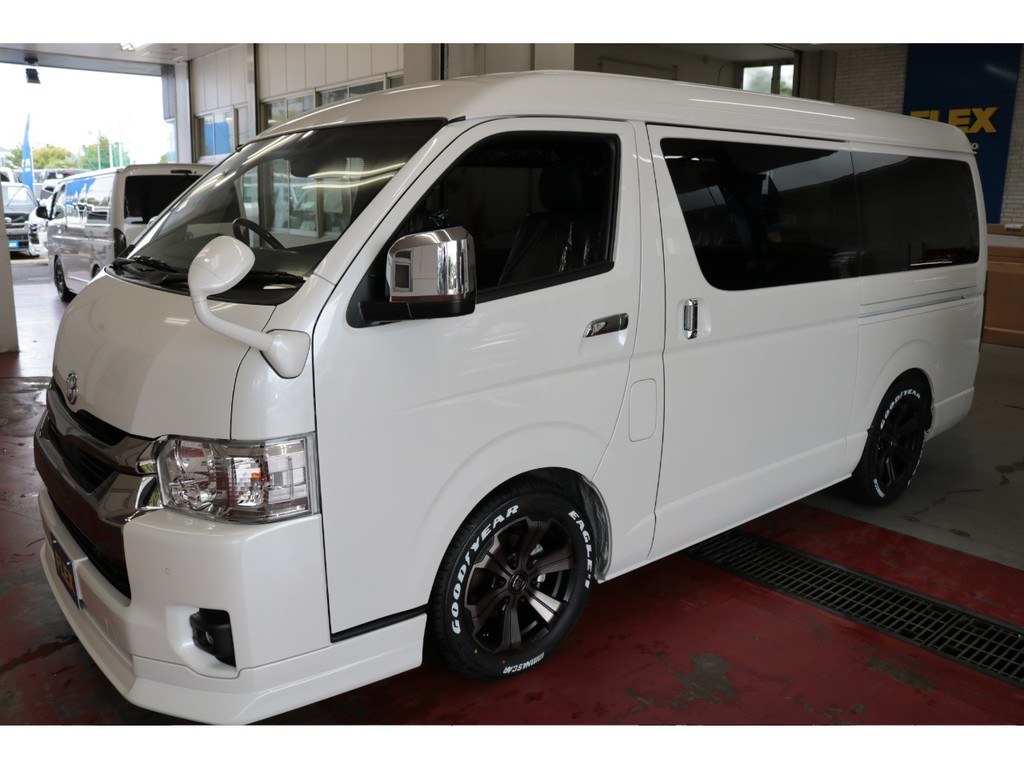 新車ハイエースＶワイドダークプライムⅡ２８００ディーゼルターボナビパッケージ完成！！９インチナビＥＴＣ２．０両側パワースライドドア装備！！店頭在庫車、即納車もご対応可能になります！！