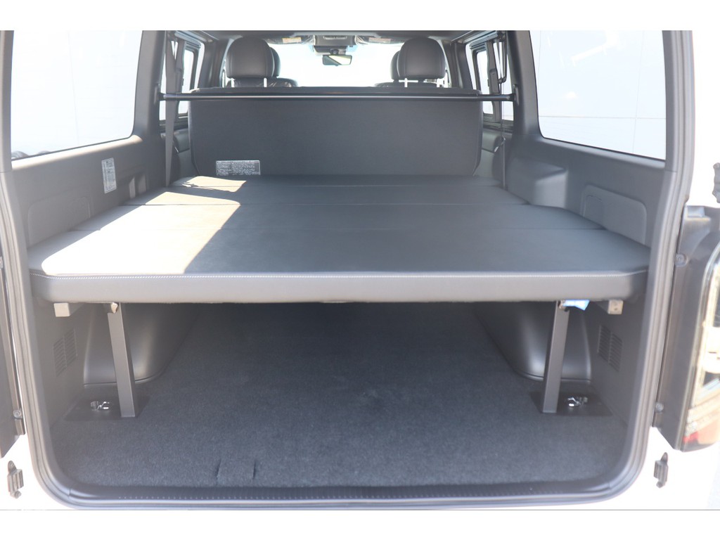 高さ調整式ベットキットで車中泊もＯＫ！