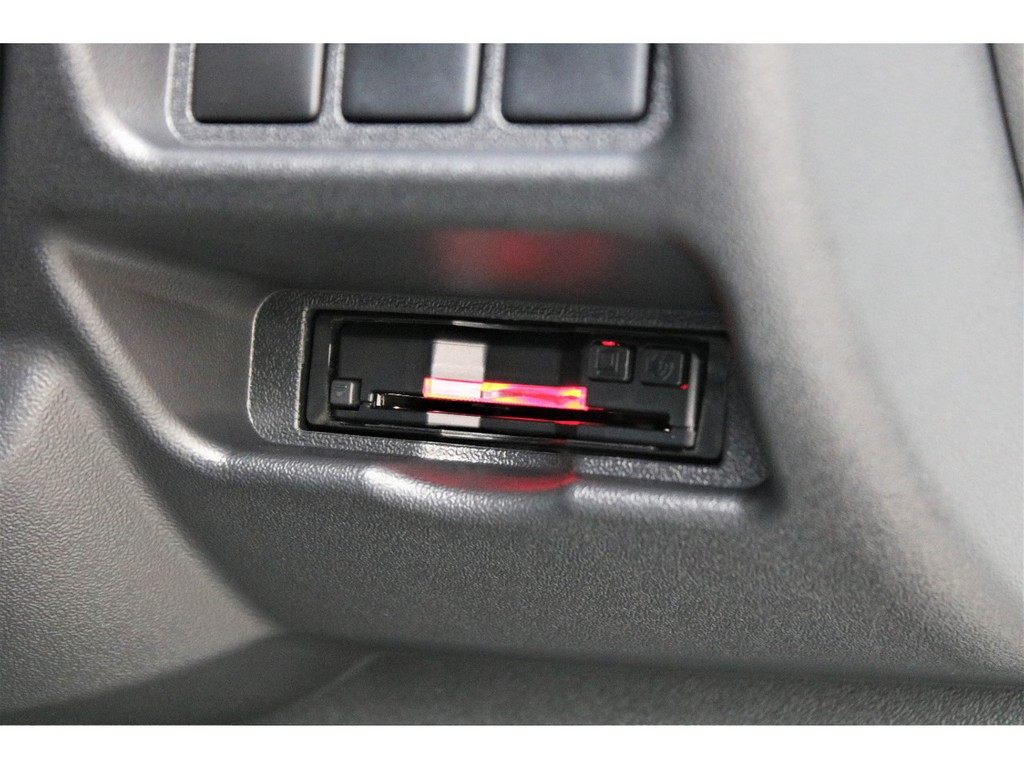 ビルトインＥＴＣ搭載！！