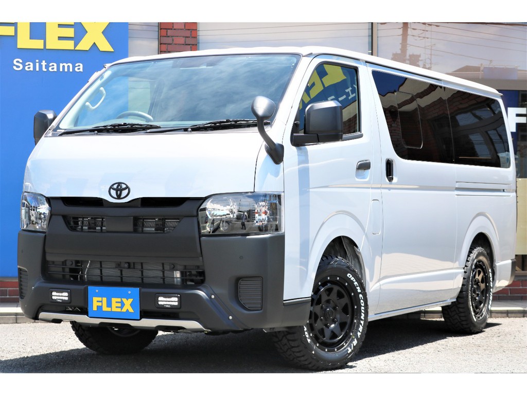 新車ハイエースＤＸガソリン２ＷＤ！ブラックシリーズ×オフロードカスタム完成致しました☆