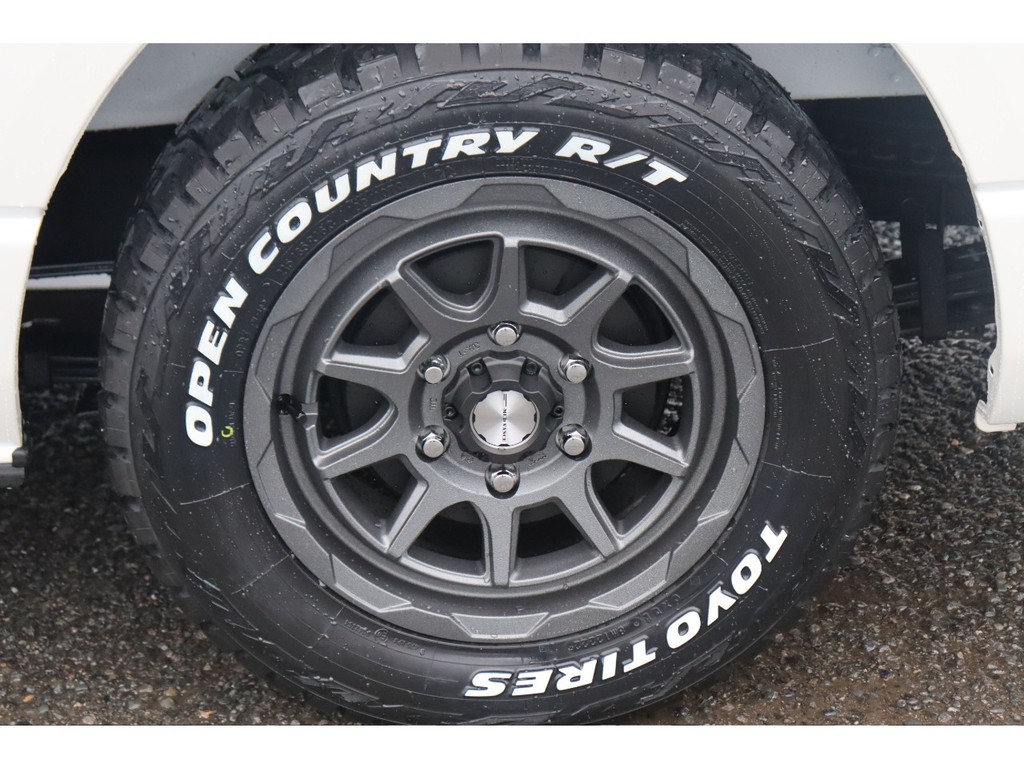 マッドバンス16インチＡＷ/ＴＯＹＯオープンカントリータイヤ！