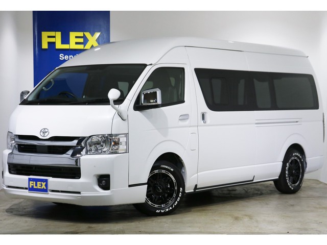新車ハイエースV【DXーGLパッケージ】５人乗り４WDディーゼル！カスタム済み、人気のパールホワイトが入庫！