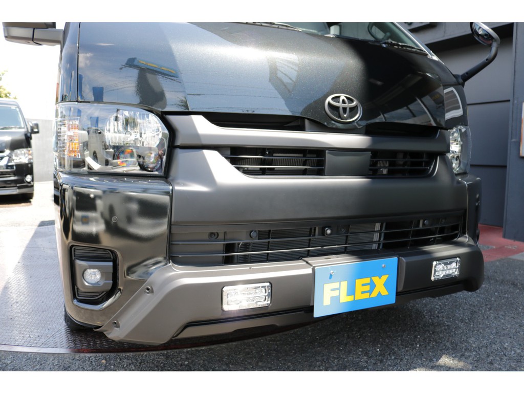 新車ハイエースＶダークプライムⅡ２７００ガソリン４ＷＤブラックエディション完成致しました！！マッドブラックに拘り作成した1台！！