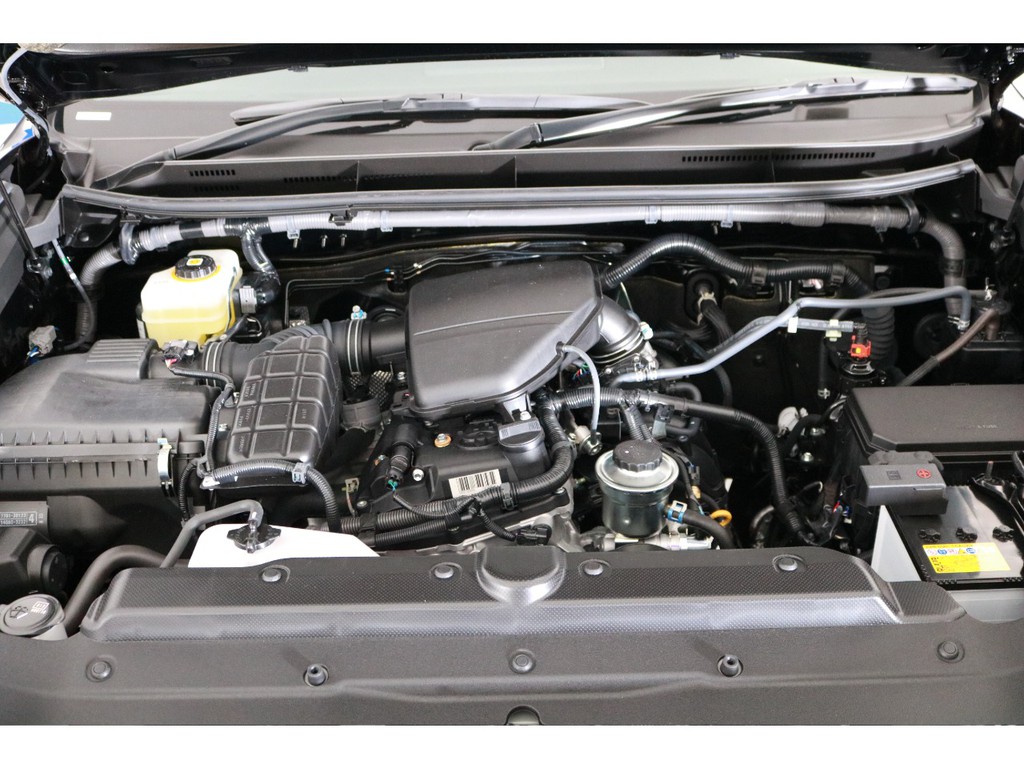 2.7L　ガソリンエンジン！