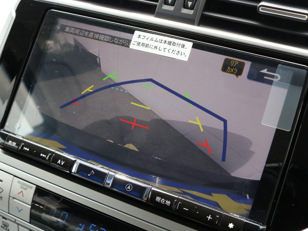 純正連動タイプのバックカメラ！非常に見やすく運転がしやすいです！