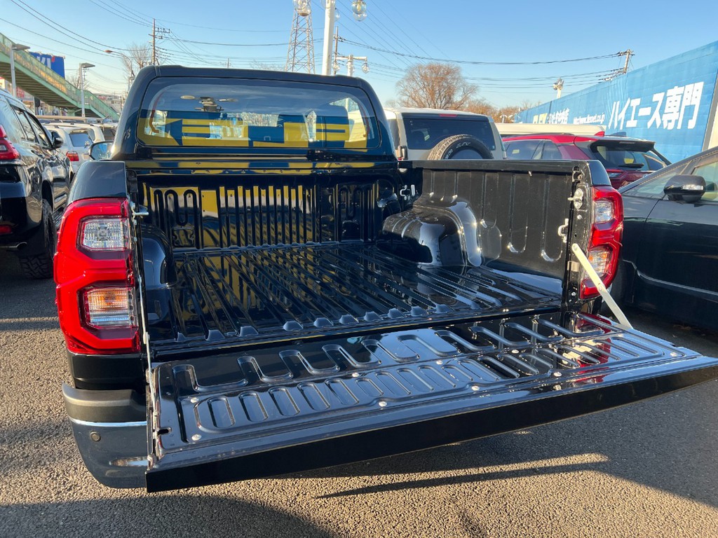 ピックアップトラックならではの荷台！