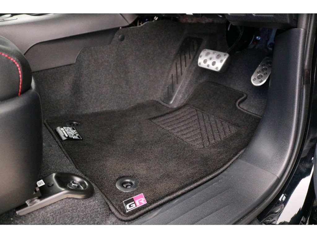 GR-S専用フロアマット！