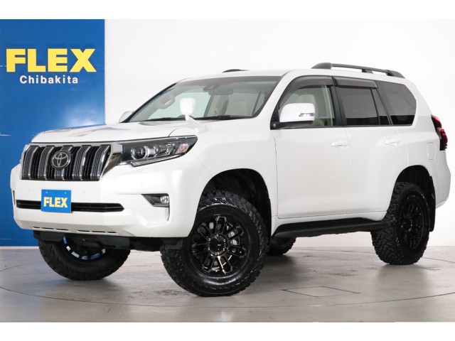 後期モデルの1オーナー車！クリーンディーゼル！５人乗り！新品２インチUP！新品ＸＥＬＦ１７インチＡＷ＆ＭＴタイヤ！