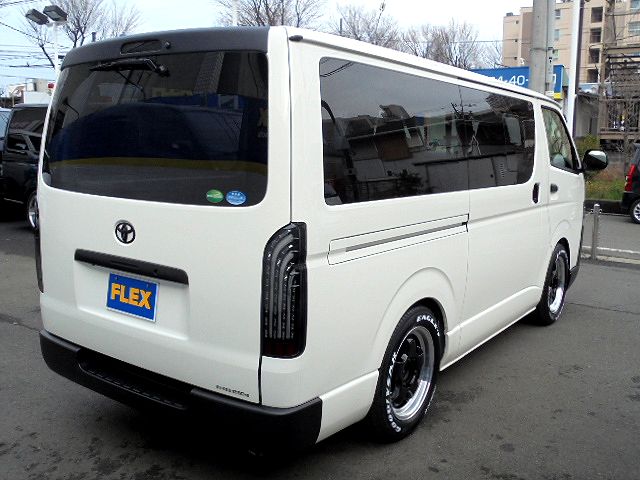 調布店に展示在庫をしております。即納車ＯＫです！