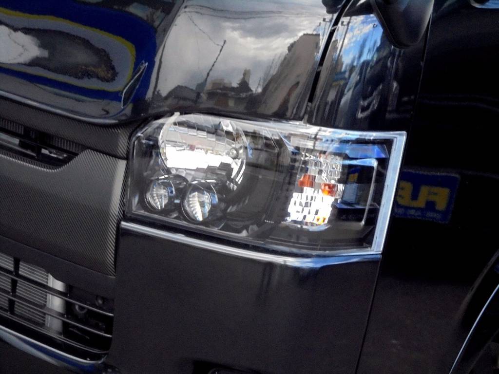 ＬＥＤヘッドライトインナーブラック施工！