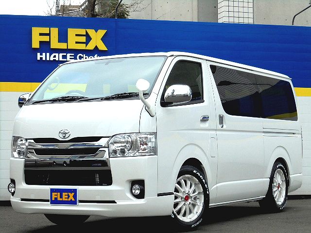 新車ハイエースＶ　スーパーＧＬ　２０００ｃｃガソリン車！ナビ＆ベットパッケージ！