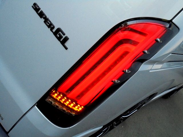 ＦＬＥＸ　ＲＥＶＯＬＥＤテール！ウィンカーが流れます！