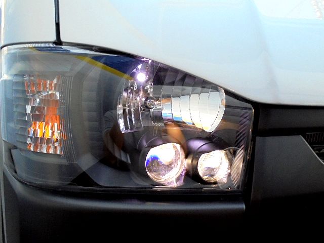 ＬＥＤヘッドライトもマッドブラックにインナー塗装！