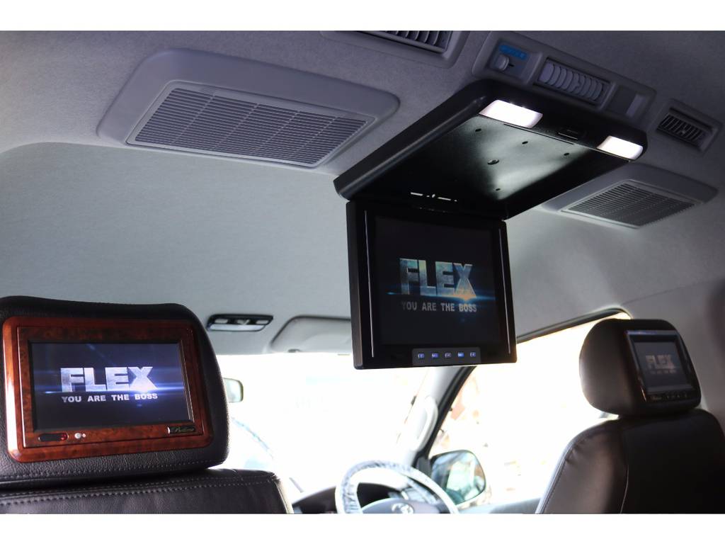 リアフリップダウンモニター＆ヘッドレストモニター！