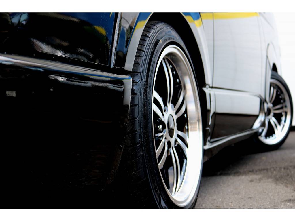 ＣＯＢＲＡ新作１８インチアルミ！ＧＯＯＤＹＥＡＲ　ＬＳタイヤ！