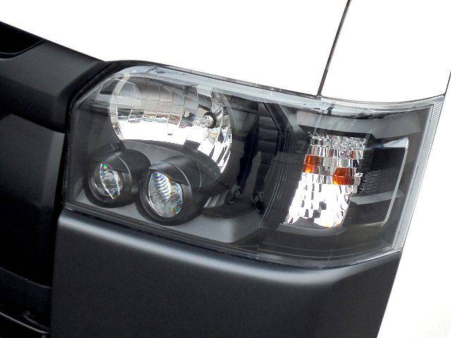 ＬＥＤヘッドライトインナーブラック施工！