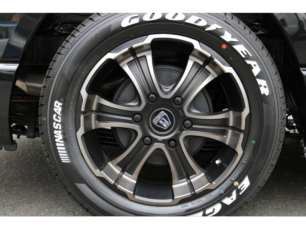 ＦＬＥＸ　バルベロ17インチアルミ！　ＧＯＯＤＹＥＡＲタイヤ！