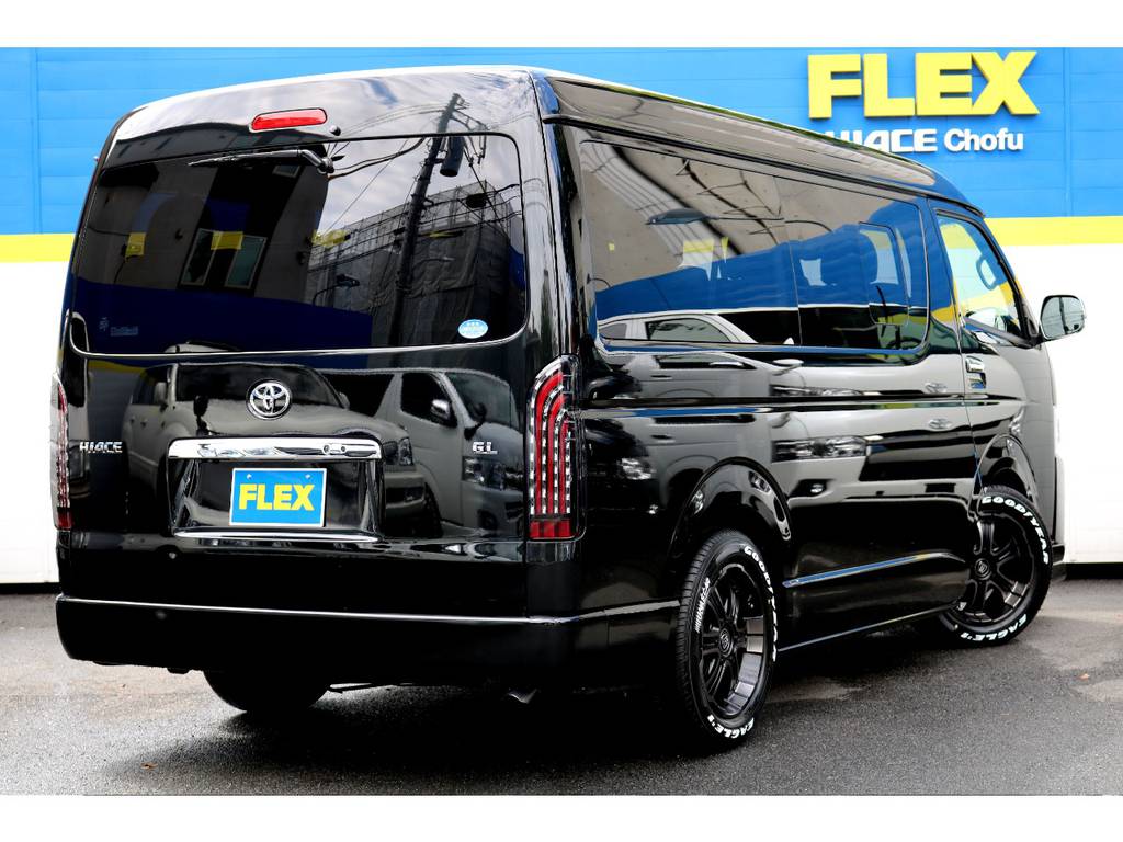 ブラックボディーのカスタム車！2インチローダウンＫＩＴ！前後バンプストップラバー！