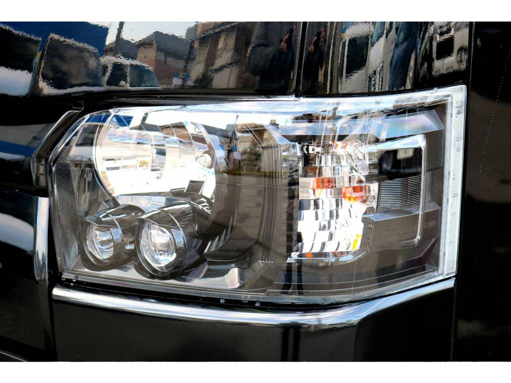 ＬＥＤヘッドライトもインナーブラック施工