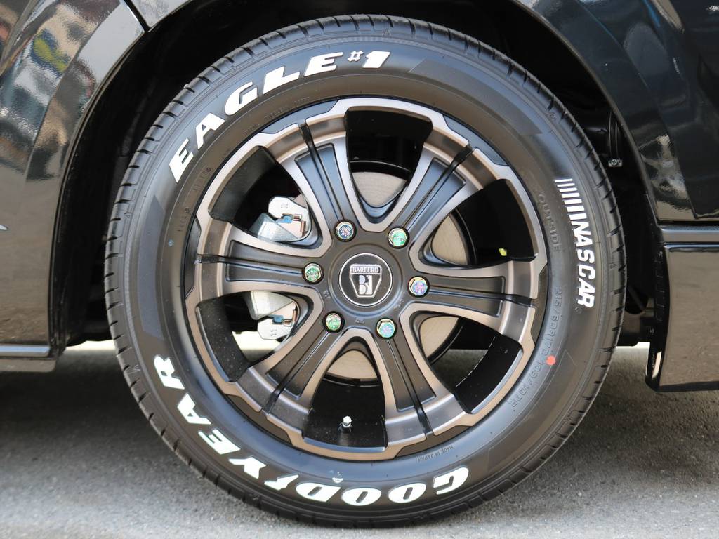 ＦＬＥＸ限定カラーバルベロ”ワイルドディープス”１７インチホイール×グッドイヤーナスカーホワイトレタータイヤ♪